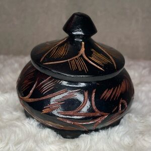 An Etched Hand Carved Wooden Round Trinket, Spice, Salt, tobacco Box With Lid
